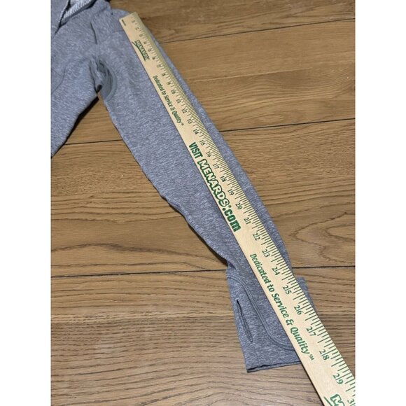 Lululemon Long Sleeve Shirt Womens Gray Zip Pullover Run Size 8 Vented Athletic - Picture 13 of 15